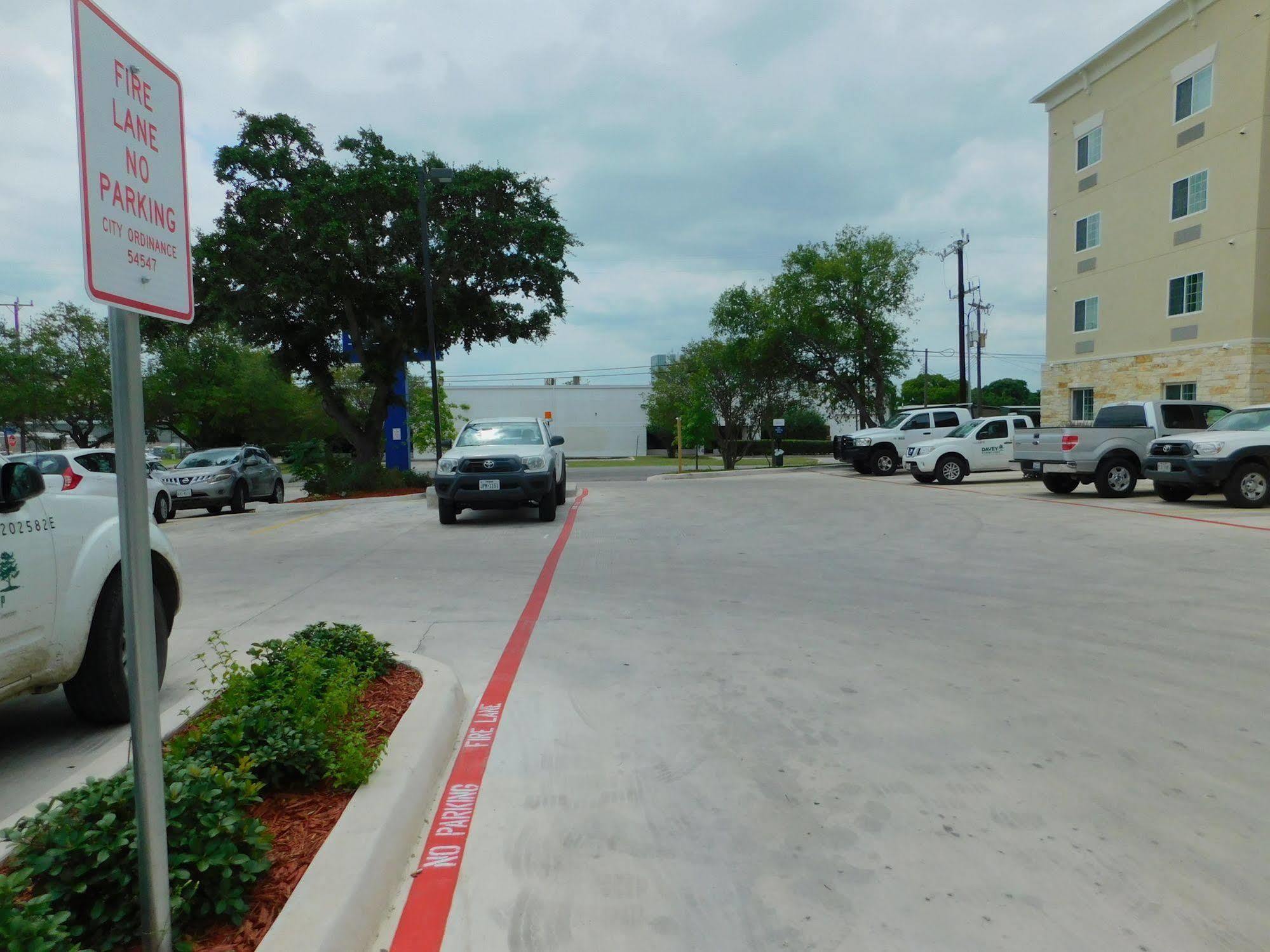 Candlewood Suites San Antonio Airport By Ihg Exterior photo